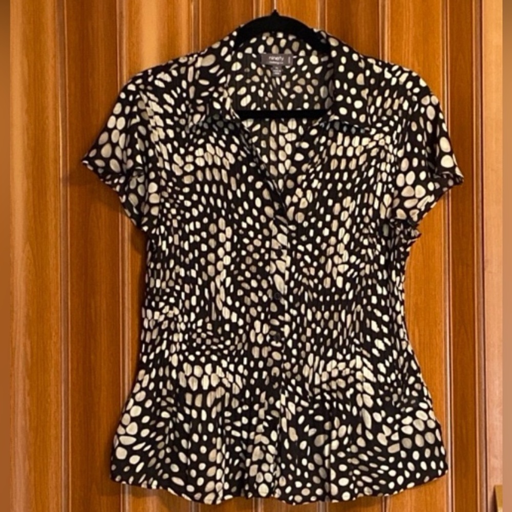 Ninety Black and Cream Stretchy Patterned Woman Blouse Size PL